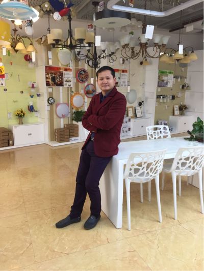 安装灯饰安装灯饰