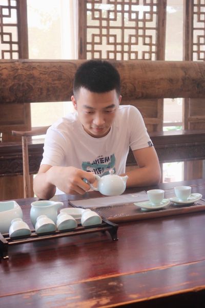 网络智能化地毯铺设水电安装维修灯具洁具安装