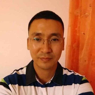 昨天给客户安装的水晶吊灯，18头15头10头，怎么样漂亮吧，活就是地道