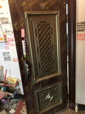 防盗门