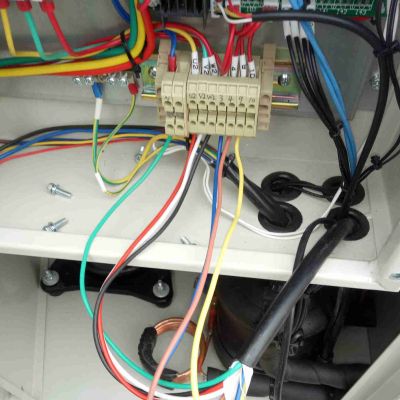 空调安装清洗专业空调安装维修移机加氟利昂