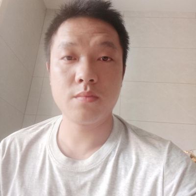 贴砖摸灰