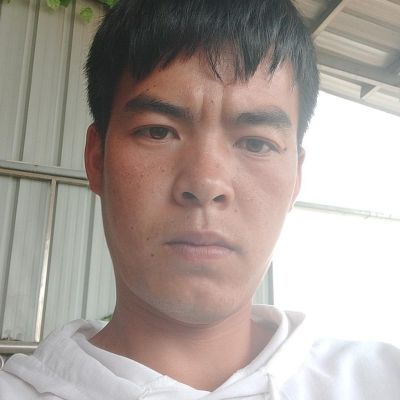 贴砖师