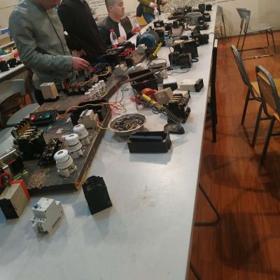 水电五金灯浴灯具安装维修