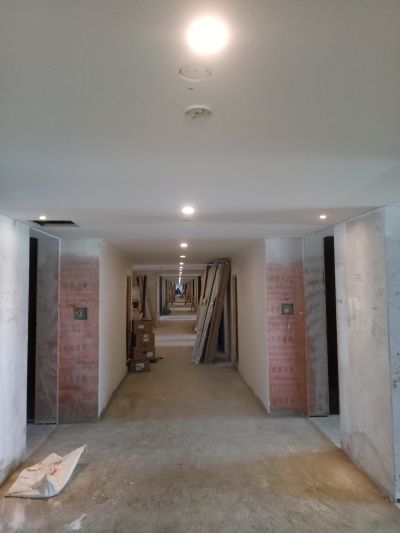 木工安装门柜安装踢脚线拆装做柜子等木工装修吊顶