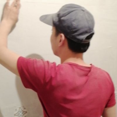 瓦工专业贴砖