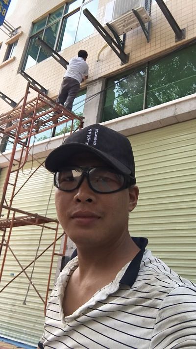 电焊阁楼铁棚