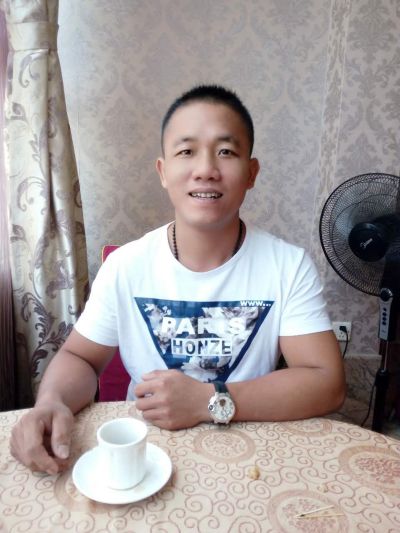 佛山市家具专业拆装，专业师傅上门拆装各类新旧家具 安装床/衣柜 /子母床实木床组合床/学习桌/办公桌/电脑椅/猫屋/宠物柜等，各种柜类桌类椅类床类几类台类架类等都没问题。
价钱看具体安装尺寸情况。价钱合理，随时回复。