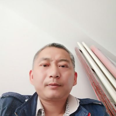 油漆和墙漆承接各类装修油漆和墙漆专业打墙砂