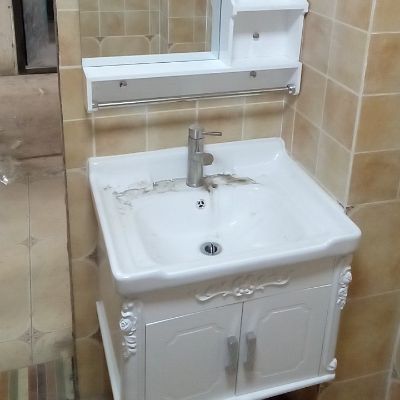 安装卫浴