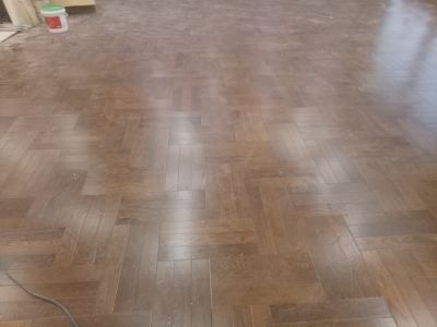 专业地板安专业地板安装专业地板安装