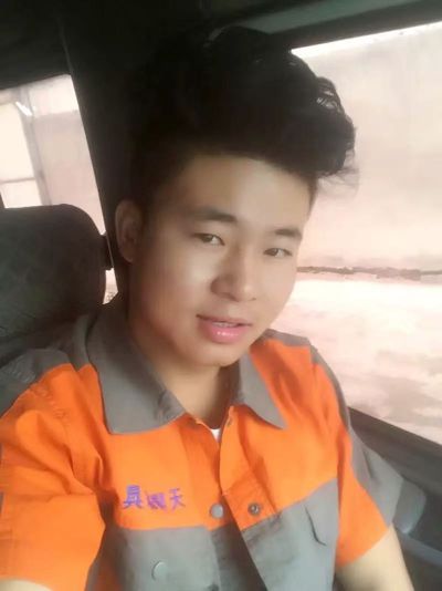 全屋定制安装专业安装家具