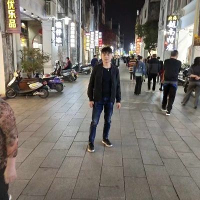 安装维修空调中央空调维修中央空调清洗热水器清洗