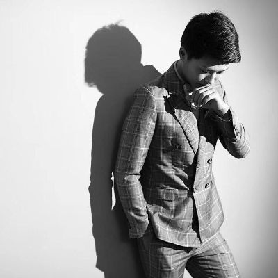 油工墙面维修刷漆