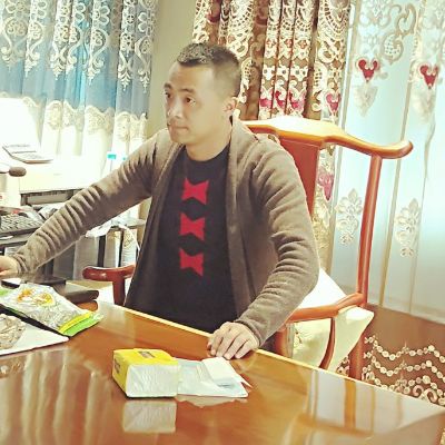 安装厨卫灯具
