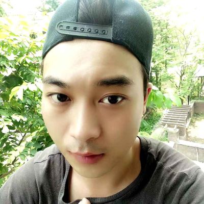 900*900的砖，砖也做也大，老腰受不了。哈哈