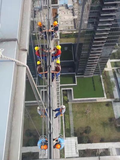 外墙清洗维修外墙清洗安装高空安装拆除外墙玻璃维修