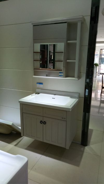 卫浴按装卫浴安装维修按装灯具