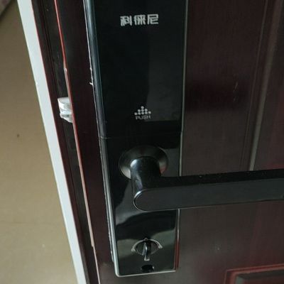 帘衣架指纹锁窗帘晾衣架指纹锁