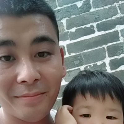 刮腻子泥水扇灰