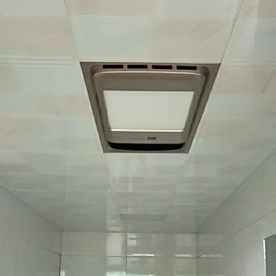 集成吊顶浴霸