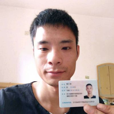 卫浴灯具安装