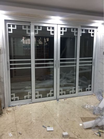 安装各种门业