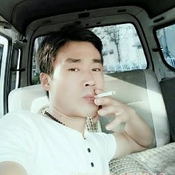 搬家拉货