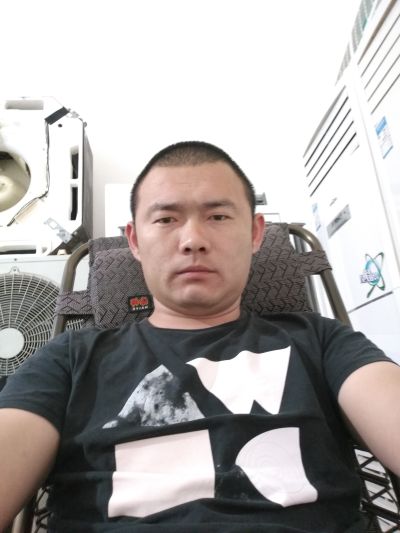 空调安装维修搬家货运空调保养清洗空调移机