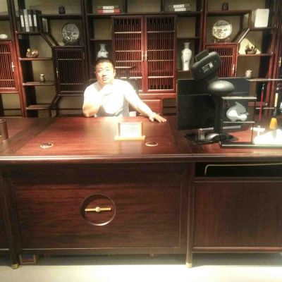 老板有活就抛过来。