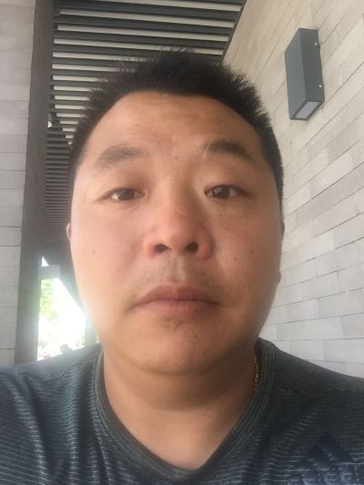 地板维修翻新