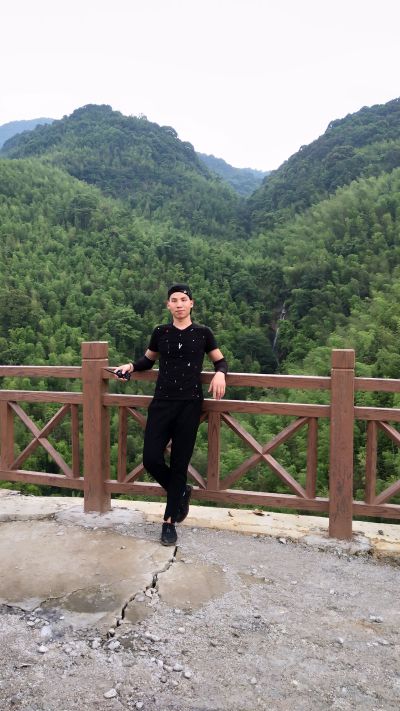 专业打墙、搬运、清理垃圾