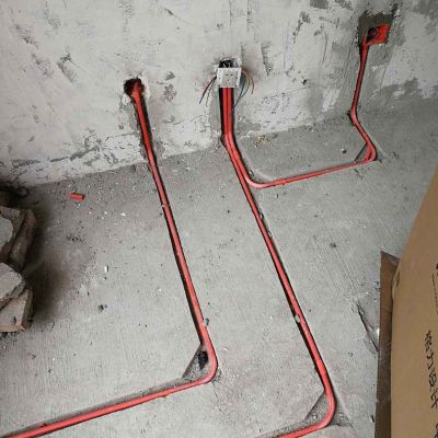 成都市，水电安装灯具洁具安装。有需要的电话联系18582480757