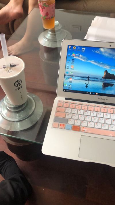 招募房屋装修各类工种，铲墙 油漆 水电 泥水等，欢迎来电洽谈