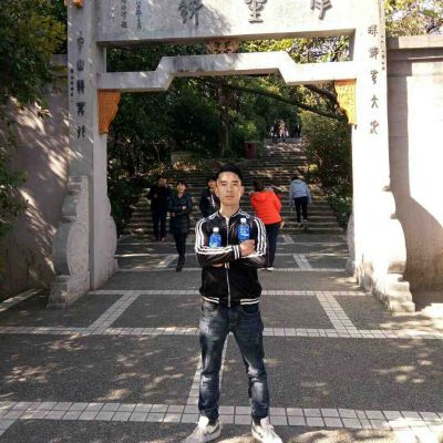 空调定位空调安装分体空调安装拆机，加雪种