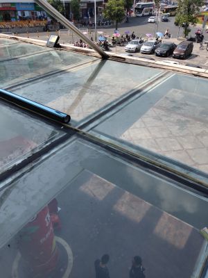 墙纸防晒膜专业贴墙纸贴玻璃防晒膜