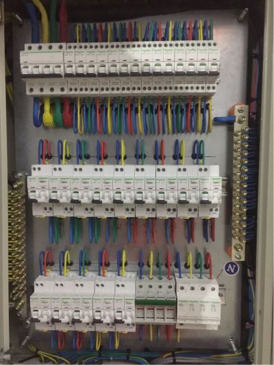 水电浴霸灯具水电安装维修