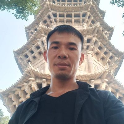 安装空调师傅