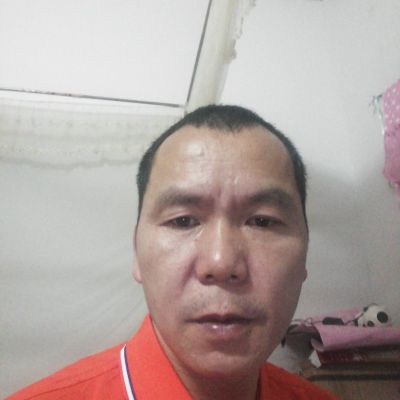 墙面批灰油漆墙面墙衣装修水电安装墙面喷油漆