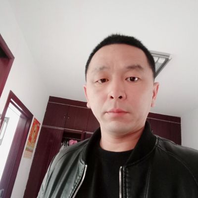 窗帘杆安装