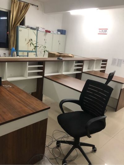 安装家具拼装
