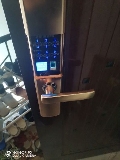 卫浴及锁具安装