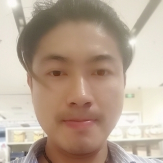 经验丰富 木地板安装工