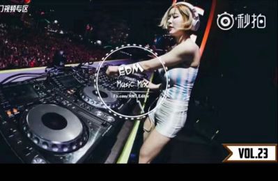 壁纸强布安装家居家装