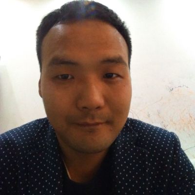 卫浴集成吊顶晾衣架安装