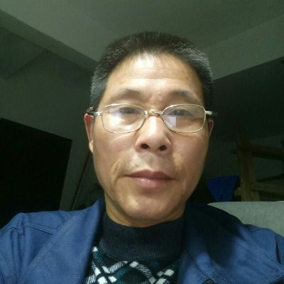 卫浴衣架灯具