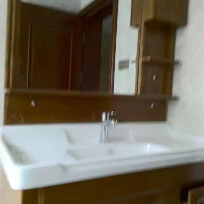 安装卫浴衣架卫浴衣架安装