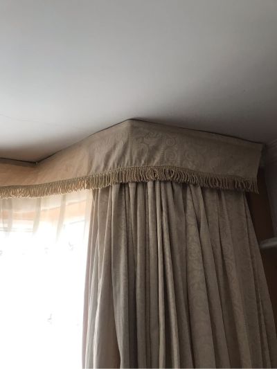 按装窗帘