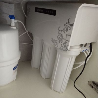 安装净水器