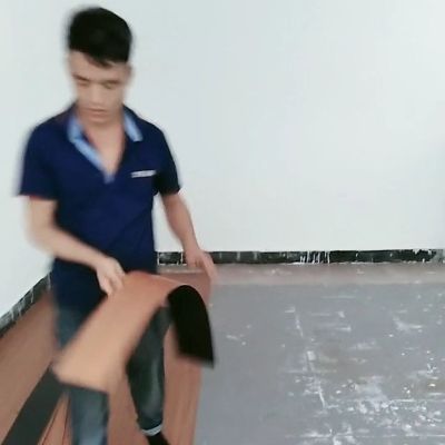 贴墙纸
